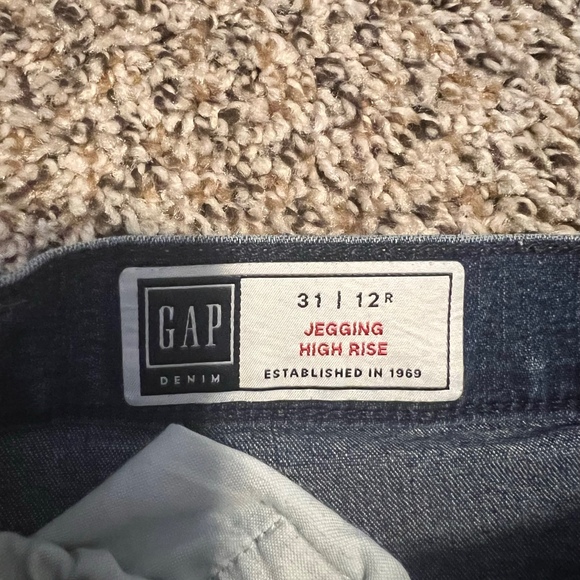Gap Jeggings High Rise Raw Hem Dark Wash‎ Denim Jeans Size 31 12R - Picture 2 of 6